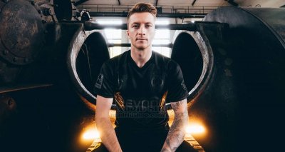 Camiseta Borussia Dortmund 110 anos puma