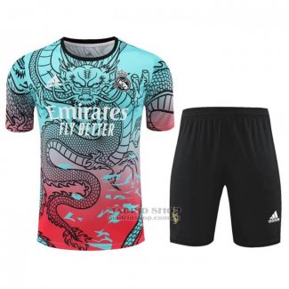 Chandal del Real Madrid Dragon Manga Corta 2024-2025 Verde y Rojo - Pantalon Corto