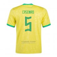 Camiseta Brasil Jugador Casemiro 1ª 2022