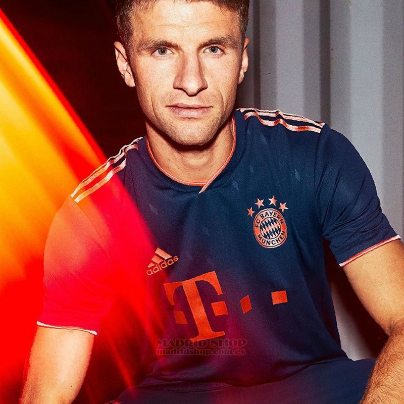 fc-bayern-2019-20-third-kit.jpg